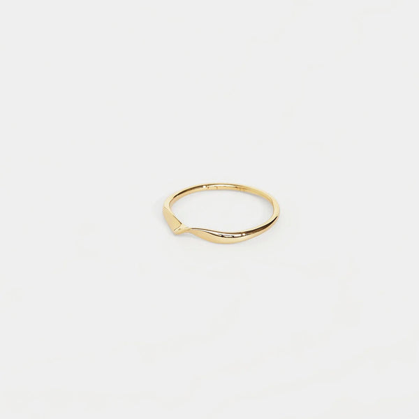 TRINE TUXEN Wave ring I - guld